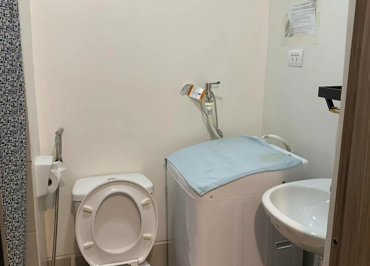 Aeroview Oasis Spring Residences T2U1134 Manila 0*,  Philippines