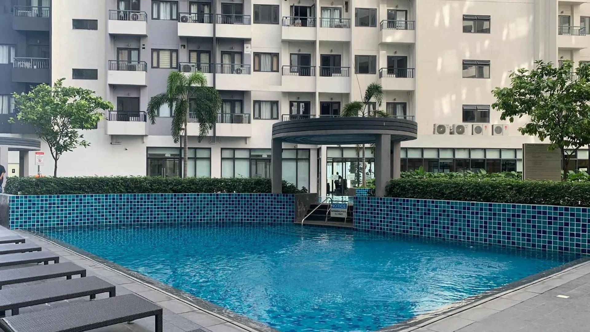 Aeroview Oasis Spring Residences T2U1134 Manila 0*,